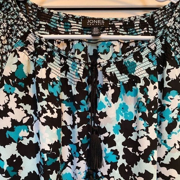 Jones New York Black Teal Floral Boho Peasant Top - Picture 3 of 8